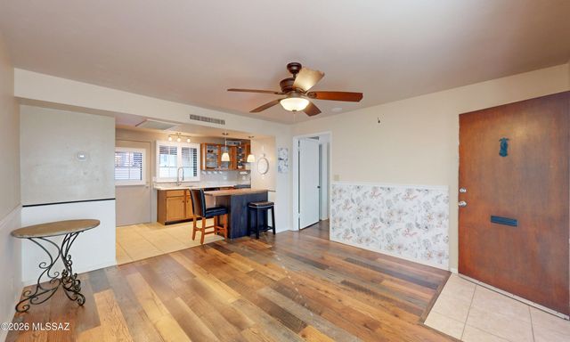 138 S La Canada Dr Unit C, Green Valley, AZ 85614