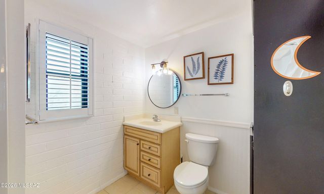 138 S La Canada Dr Unit C, Green Valley, AZ 85614