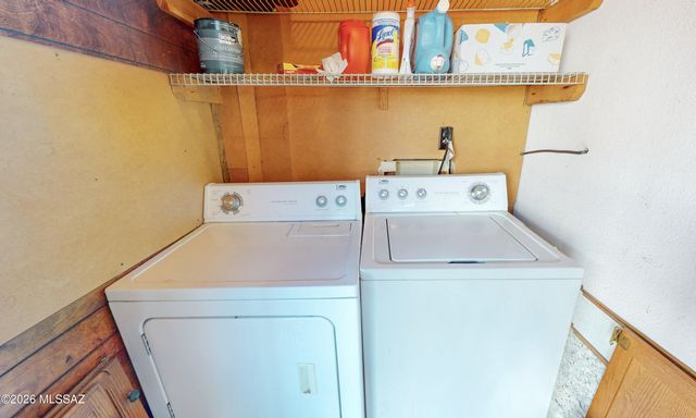 138 S La Canada Dr Unit C, Green Valley, AZ 85614