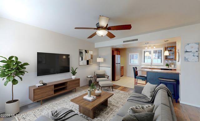 138 S La Canada Dr Unit C, Green Valley, AZ 85614