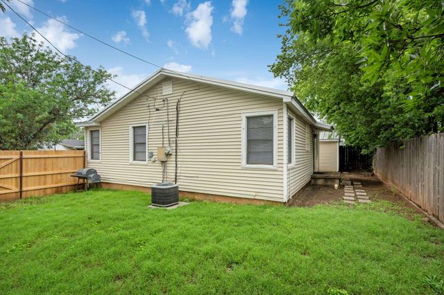 2405 SANTA FE STREET, Wichita Falls, TX 76309