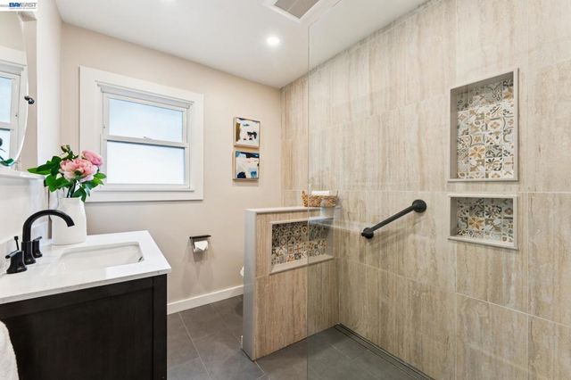 473 Pacific Ave, Alameda, CA 94501