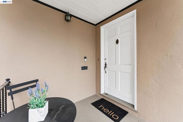473 Pacific Ave, Alameda, CA 94501