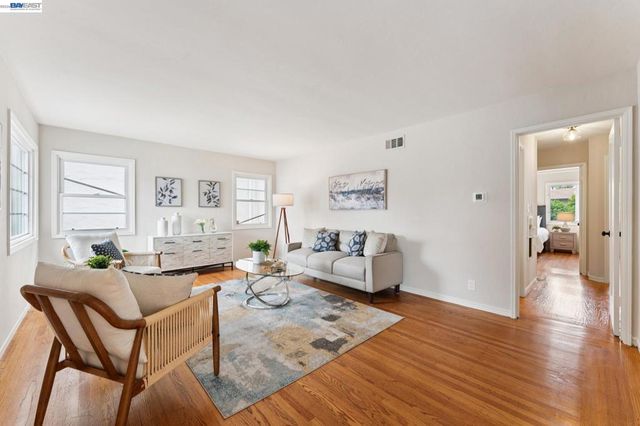 473 Pacific Ave, Alameda, CA 94501