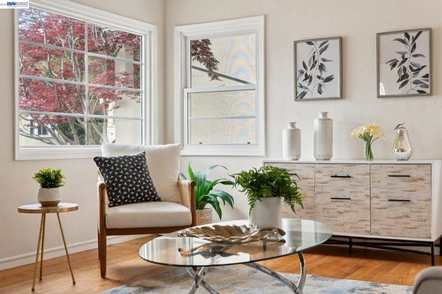 473 Pacific Ave, Alameda, CA 94501