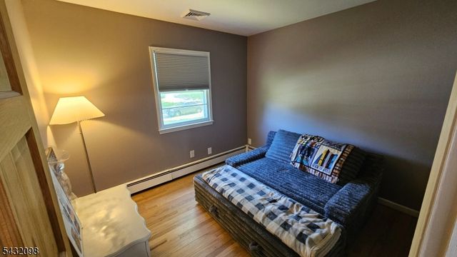 8 Hillside Rd, Mansfield Twp., NJ 07840