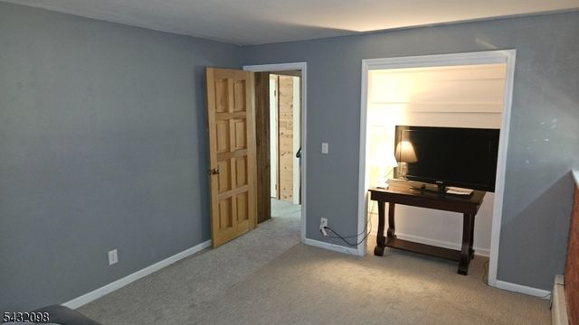 8 Hillside Rd, Mansfield Twp., NJ 07840