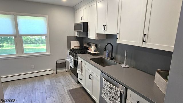 8 Hillside Rd, Mansfield Twp., NJ 07840