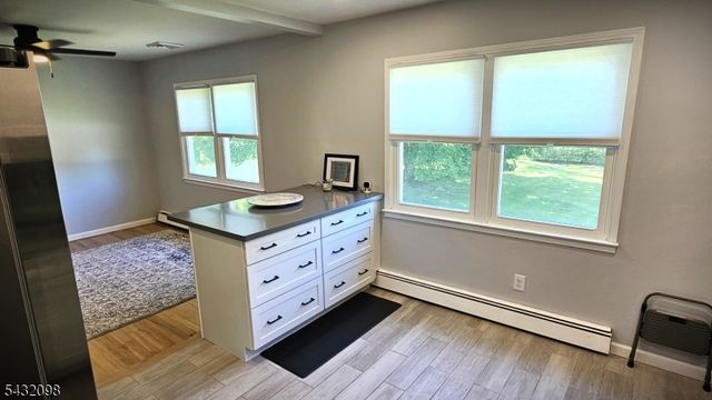 8 Hillside Rd, Mansfield Twp., NJ 07840
