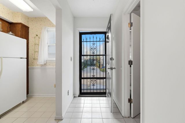 2309 Withers Dr Apt 4, Myrtle Beach, SC 29577