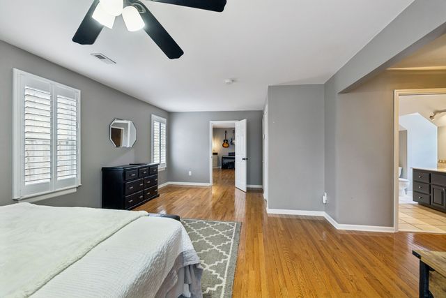 1358 Old Charlotte Pike, Pegram, TN 37143