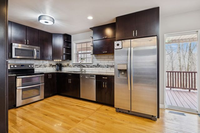 1358 Old Charlotte Pike, Pegram, TN 37143