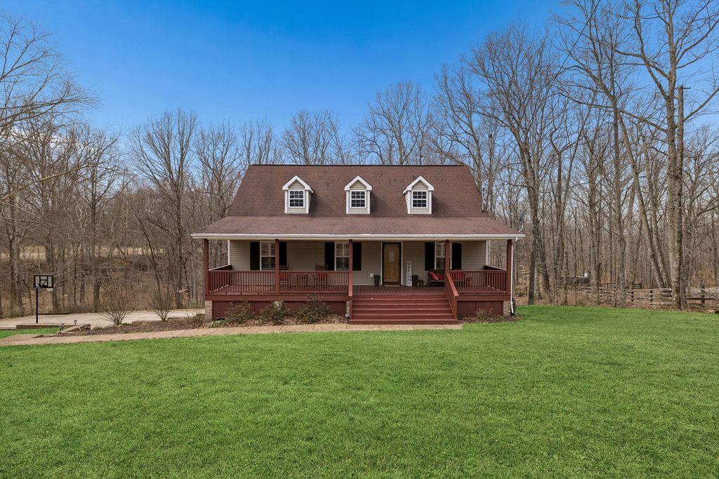 1358 Old Charlotte Pike, Pegram, TN 37143