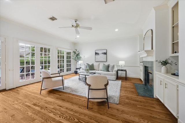 2631 Amherst Street, Houston, TX 77005