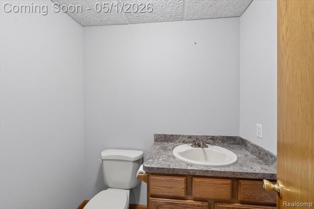 9074 Hamburg Road, Brighton, MI 48116