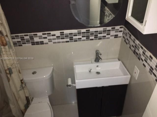 2407 SW 42nd Avenue B, Fort Lauderdale, FL 33317