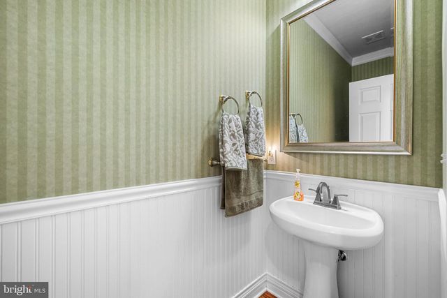 1115 GLEN VIEW DR, York, PA 17403