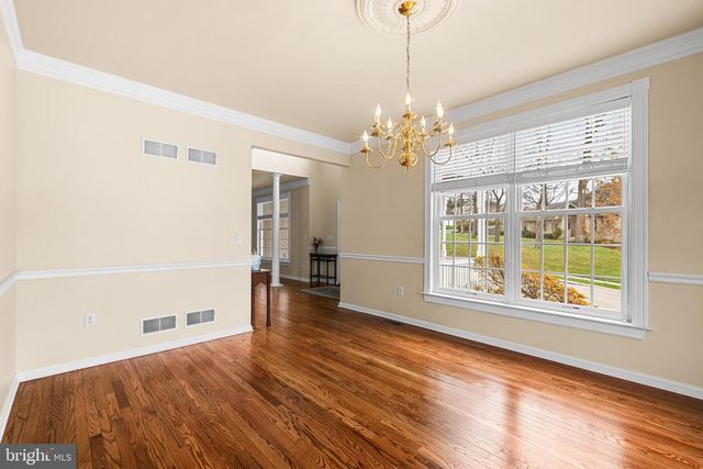 1115 GLEN VIEW DR, York, PA 17403