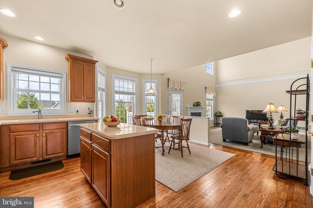 1115 GLEN VIEW DR, York, PA 17403