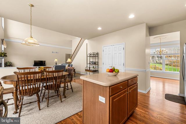 1115 GLEN VIEW DR, York, PA 17403