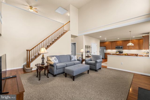 1115 GLEN VIEW DR, York, PA 17403