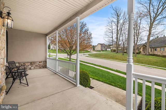 1115 GLEN VIEW DR, York, PA 17403