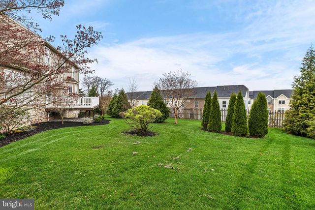 1115 GLEN VIEW DR, York, PA 17403