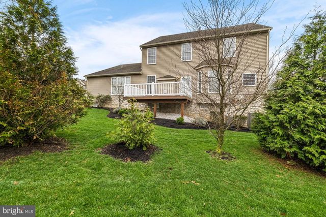 1115 GLEN VIEW DR, York, PA 17403