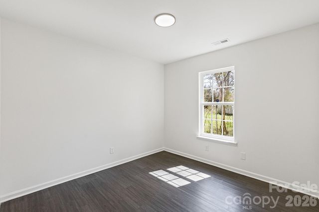 913 Tennyson Drive, Charlotte, NC 28208