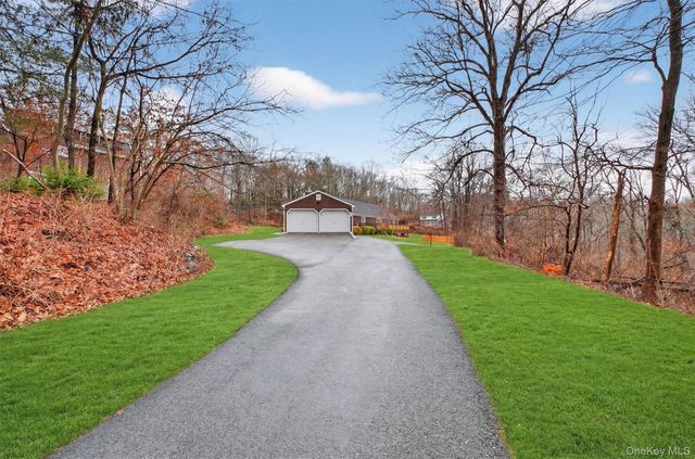 1813-1815 Hunterbrook Road, Yorktown Heights, NY 10598