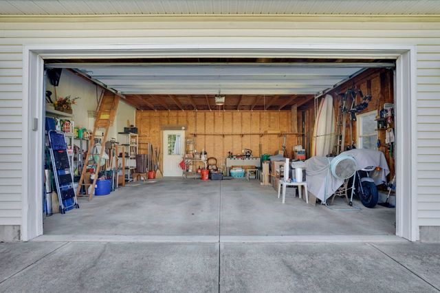 86 Jackson Road, Enfield, CT 06082