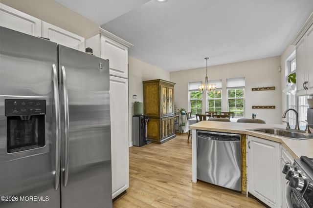 438 Bennetts Mills Road, Jackson, NJ 08527