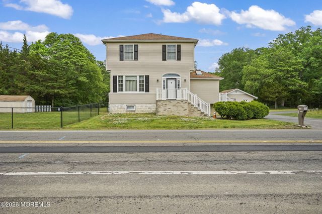 438 Bennetts Mills Road, Jackson, NJ 08527