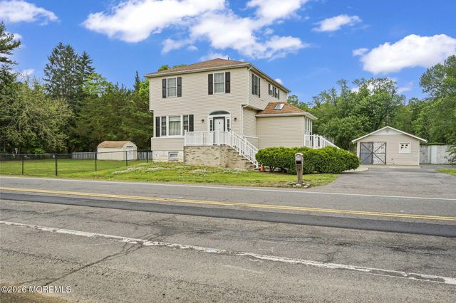 438 Bennetts Mills Road, Jackson, NJ 08527