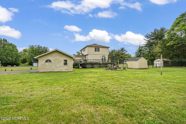 438 Bennetts Mills Road, Jackson, NJ 08527