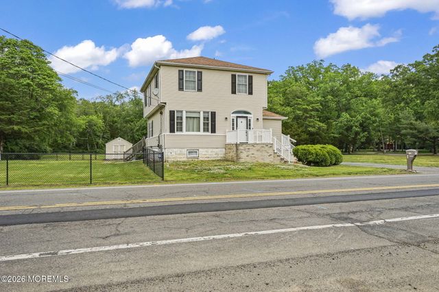 438 Bennetts Mills Road, Jackson, NJ 08527