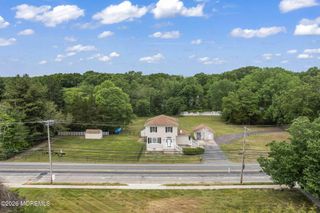 438 Bennetts Mills Road, Jackson, NJ 08527