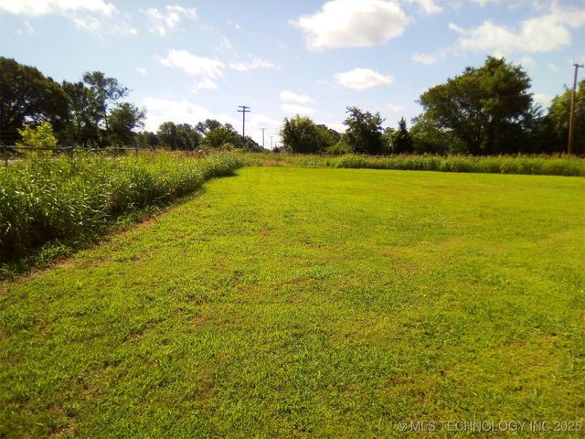 Hwy 51 B, Coweta, OK 74429