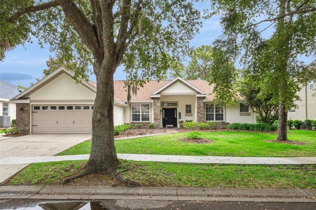 2360 PARK FOREST BOULEVARD, Mount Dora, FL 32757