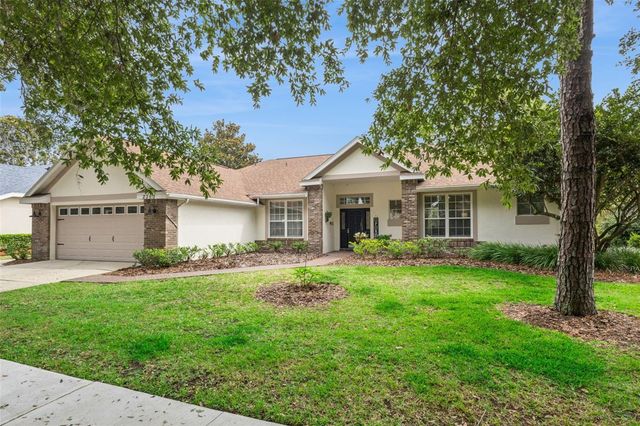 2360 PARK FOREST BOULEVARD, Mount Dora, FL 32757