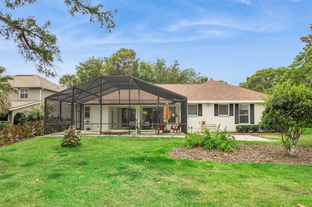 2360 PARK FOREST BOULEVARD, Mount Dora, FL 32757