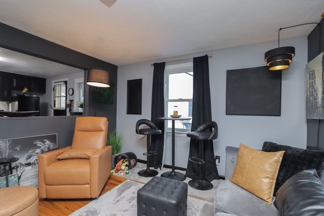 1128 Page Blvd, Springfield, MA 01104