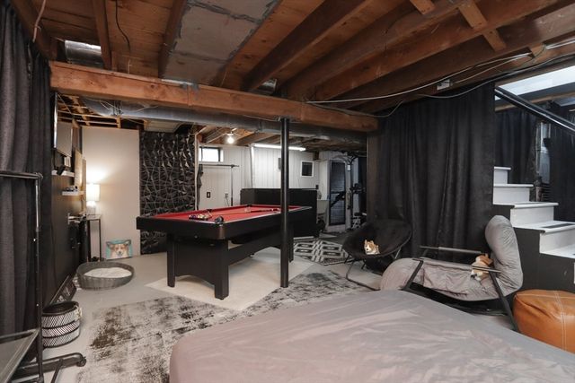 1128 Page Blvd, Springfield, MA 01104