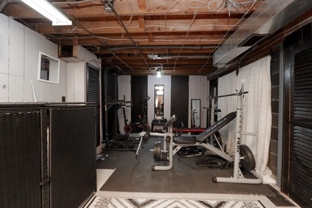 1128 Page Blvd, Springfield, MA 01104