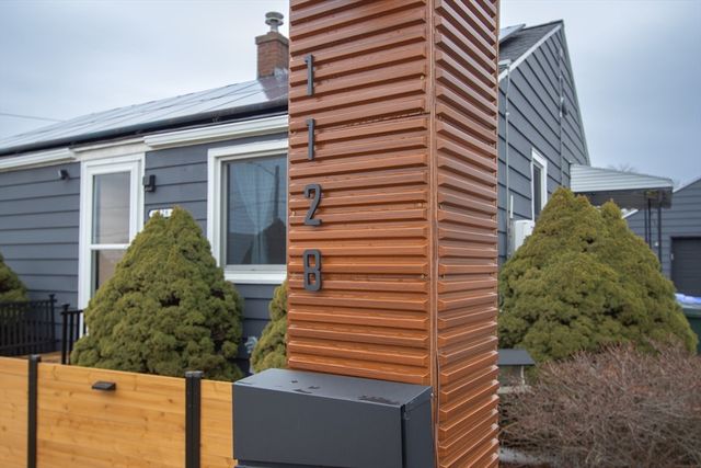 1128 Page Blvd, Springfield, MA 01104