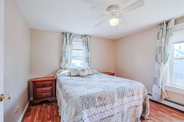 29 Hamburg Street, Manchester, NH 03102