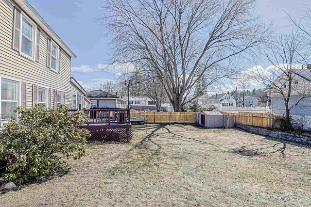 29 Hamburg Street, Manchester, NH 03102