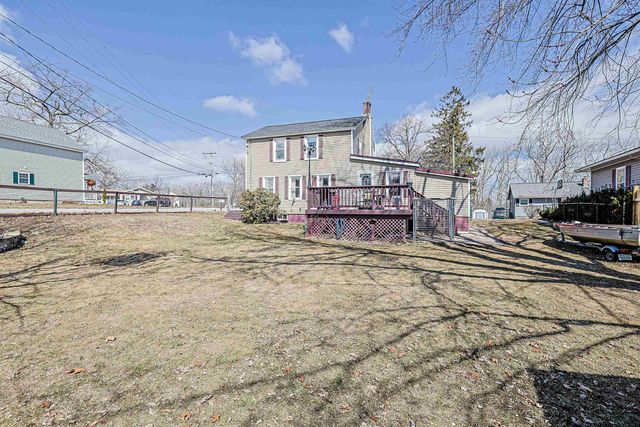 29 Hamburg Street, Manchester, NH 03102