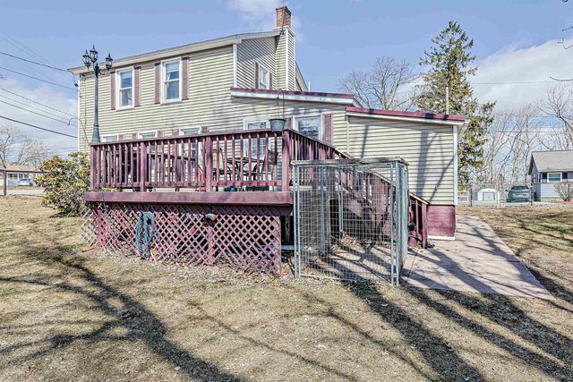 29 Hamburg Street, Manchester, NH 03102