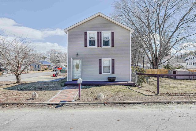 29 Hamburg Street, Manchester, NH 03102